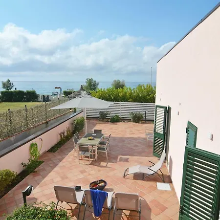 Terrazza Lungomare Seahouse