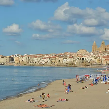Dom wakacyjny Terrazza Lungomare Seahouse Cefalù
